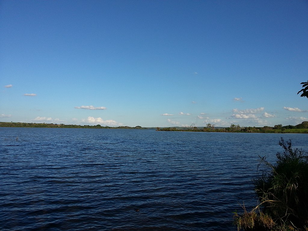 Tramo de la Hidroeléctrica Taquaruçu, en el Río Paranapanema.