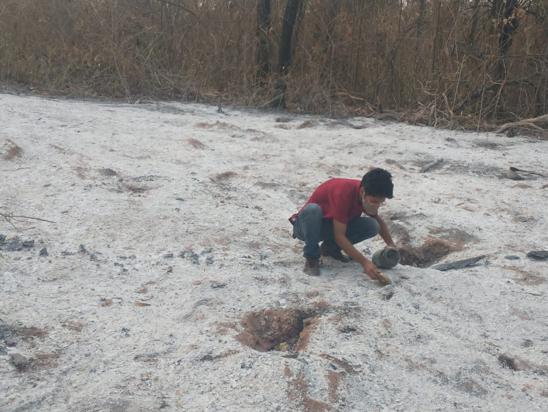 Coleta de cinzas para o experimento